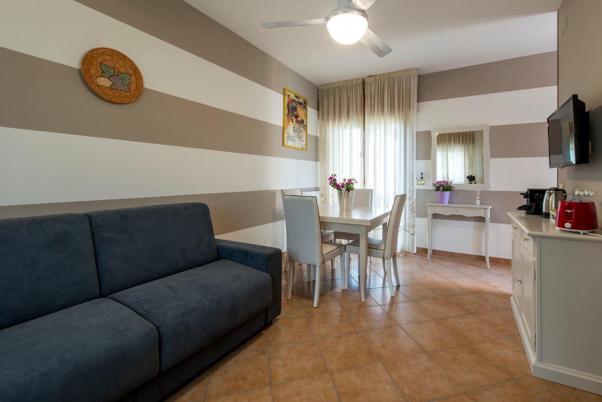 Italianflat - Peschiera Residence Peschiera del Garda Exterior foto
